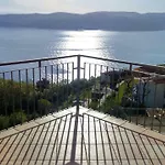 Διαμέρισμα Poseidon